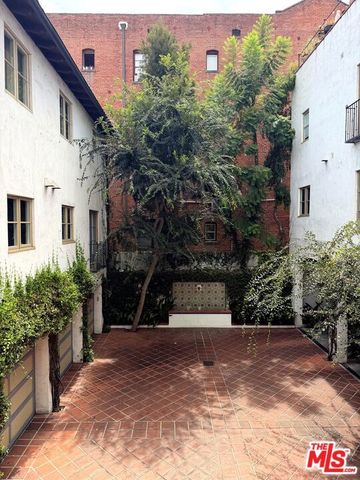 1414 N Harper Avenue 16, West Hollywood, CA 90046
