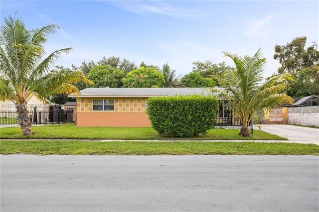 18930 NW 14th Avenue, Miami, FL 33169