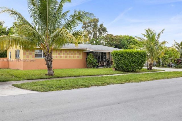 18930 NW 14th Avenue, Miami, FL 33169