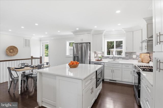 7207 ESSEX AVE, Springfield, VA 22150