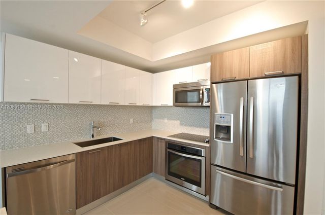 5300 Paseo Boulevard 709, Doral, FL 33166