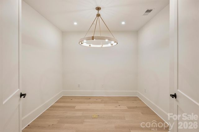 409 Queens Road 201, Charlotte, NC 28207