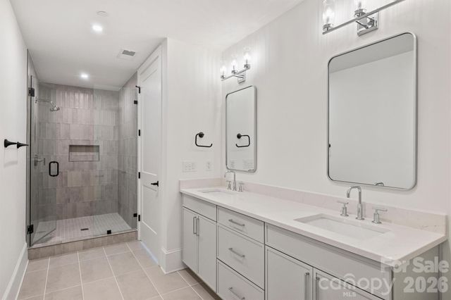 409 Queens Road 201, Charlotte, NC 28207