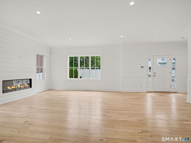 195 S Water Street North, Greenwich, CT 06830