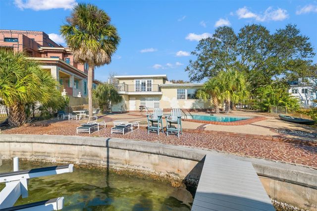 2605 S BEACH DRIVE, Tampa, FL 33629