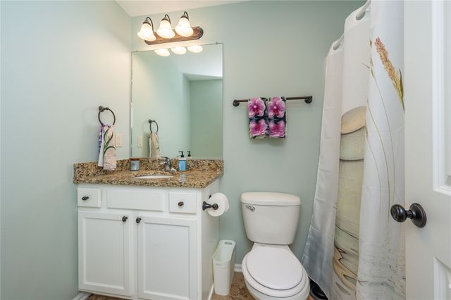 4307 NE Michael Court, Ankeny, IA 50021