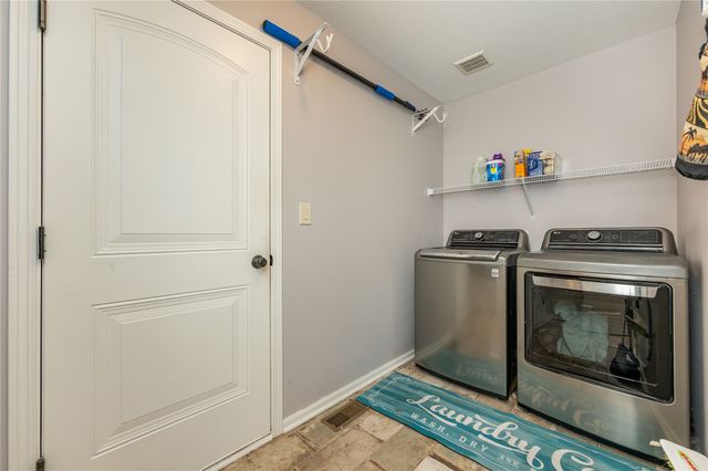4307 NE Michael Court, Ankeny, IA 50021