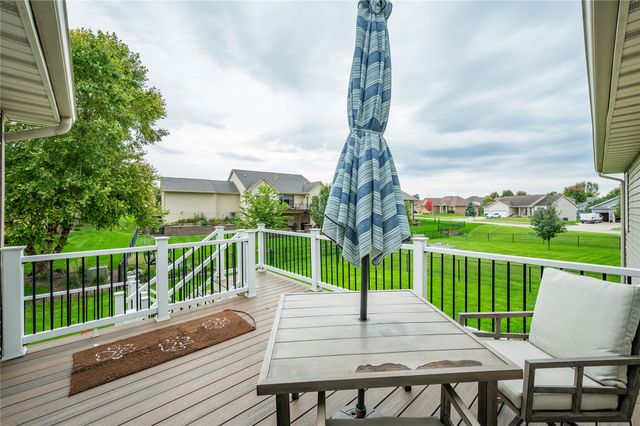4307 NE Michael Court, Ankeny, IA 50021