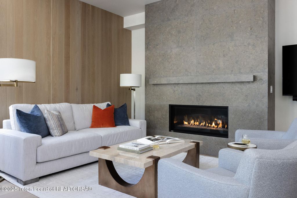 185 N GLENWOOD Street 9, Jackson, WY 83001 photo 3