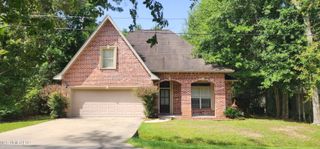 682 Hilo Way, Diamondhead, MS 39525