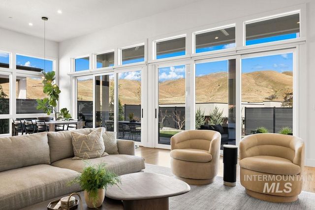 2548 S Linnet Place, Boise, ID 83716