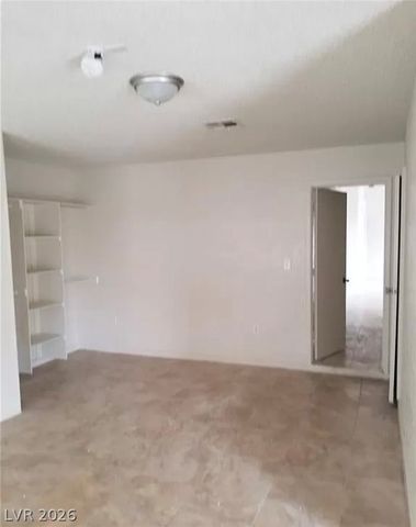 1936 ST Lawrence Drive, Las Vegas, NV 89108