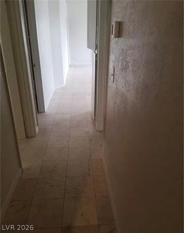 1936 ST Lawrence Drive, Las Vegas, NV 89108