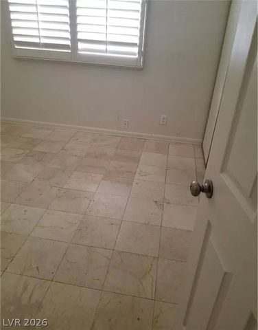 1936 ST Lawrence Drive, Las Vegas, NV 89108