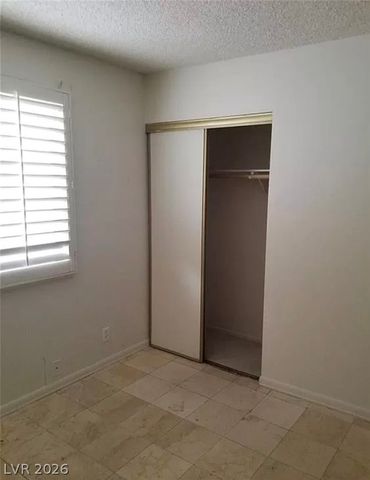 1936 ST Lawrence Drive, Las Vegas, NV 89108