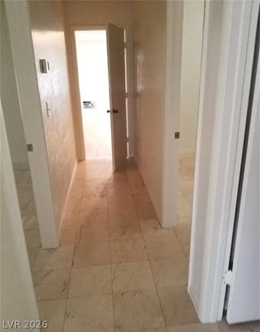 1936 ST Lawrence Drive, Las Vegas, NV 89108
