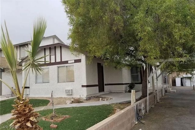 1936 ST Lawrence Drive, Las Vegas, NV 89108