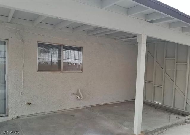 1936 ST Lawrence Drive, Las Vegas, NV 89108