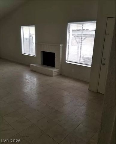 1936 ST Lawrence Drive, Las Vegas, NV 89108