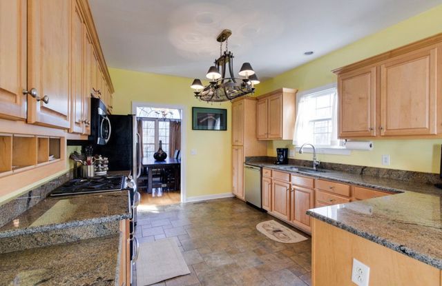 401 Roma Ct, Nashville, TN 37211
