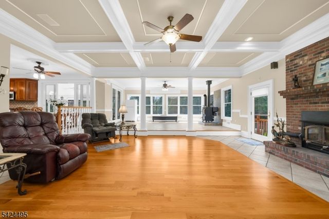 44 Country Acres Dr, Union Twp., NJ 08827