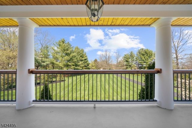 44 Country Acres Dr, Union Twp., NJ 08827