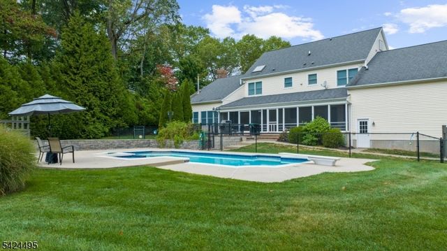 44 Country Acres Dr, Union Twp., NJ 08827