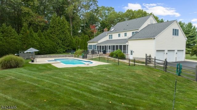 44 Country Acres Dr, Union Twp., NJ 08827