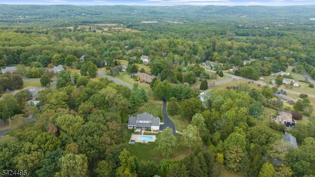 44 Country Acres Dr, Union Twp., NJ 08827