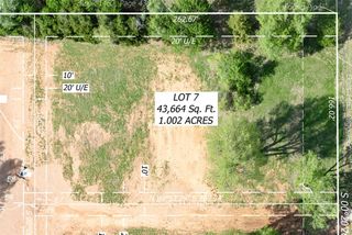 E Lily Lane, Mustang, OK 73064