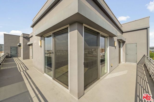 825 E 4th Street 507, Los Angeles, CA 90013