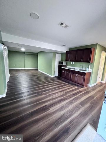 2847 LINDEN KNOLL CT, Woodbridge, VA 22191