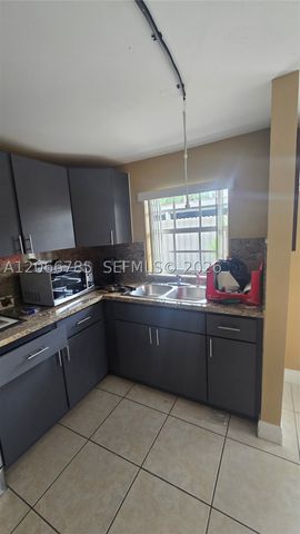 1161 NE 111th St 1, Miami, FL 33161