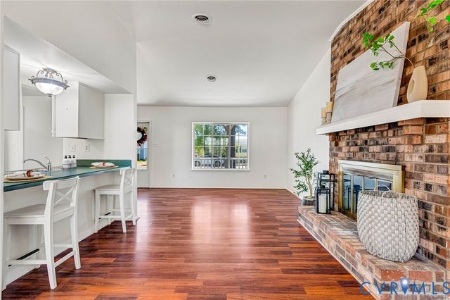 7500 Overlook Dr, Mechanicsville, VA 23111