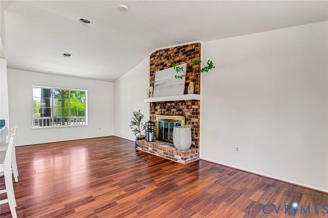 7500 Overlook Dr, Mechanicsville, VA 23111