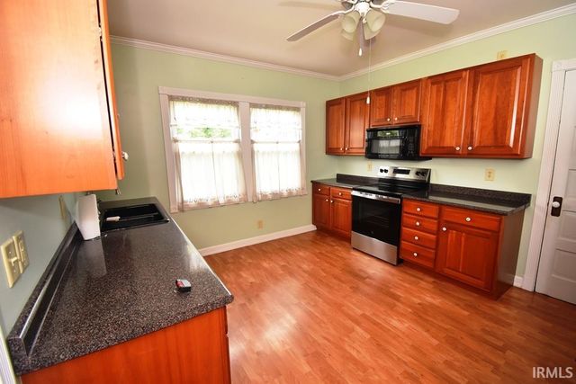 304 N Glick Street, Mulberry, IN 46058