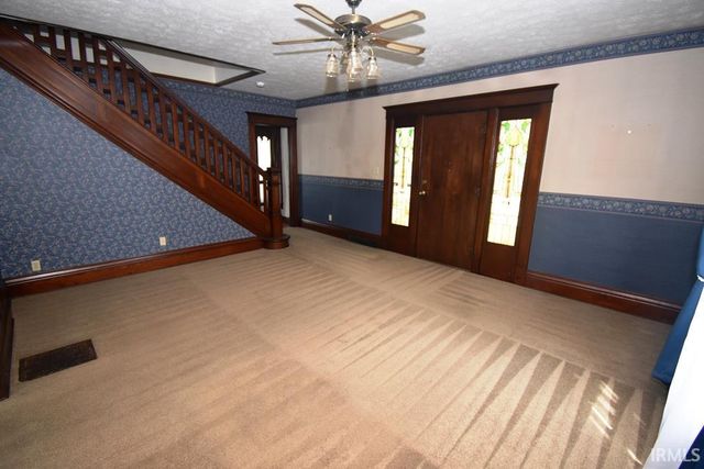 304 N Glick Street, Mulberry, IN 46058