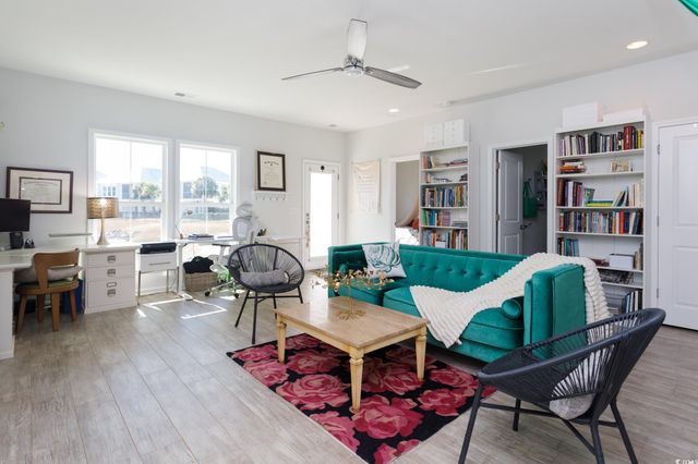 334 Splendor Circle, Murrells Inlet, SC 29576