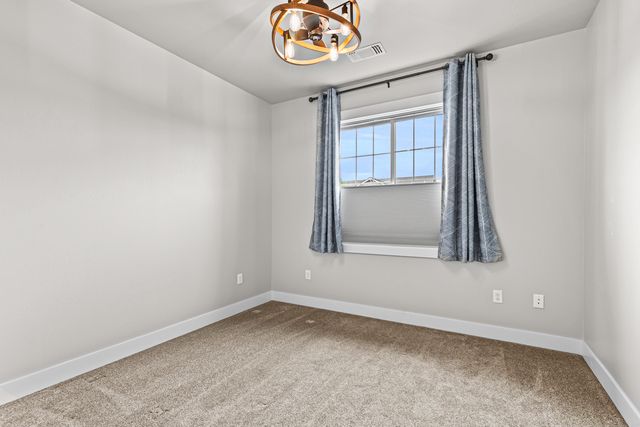 3937 Wyoming Lane, Medford, OR 97504