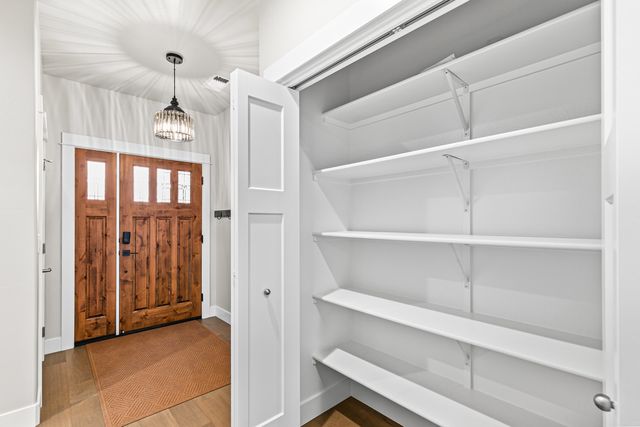 3937 Wyoming Lane, Medford, OR 97504