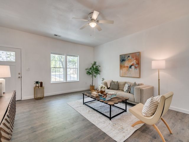 530 Maple Street, Commerce, TX 75428