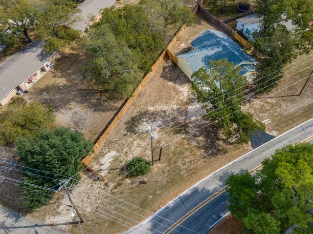 530 Maple Street, Commerce, TX 75428