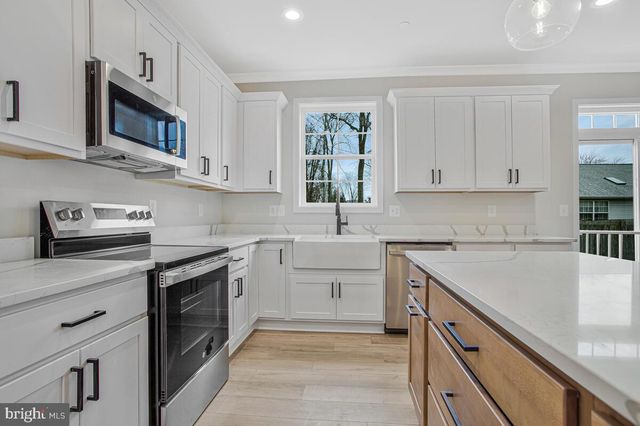 443 BIRCH DR, Edgewater, MD 21037