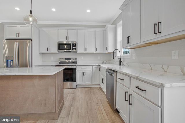 443 BIRCH DR, Edgewater, MD 21037