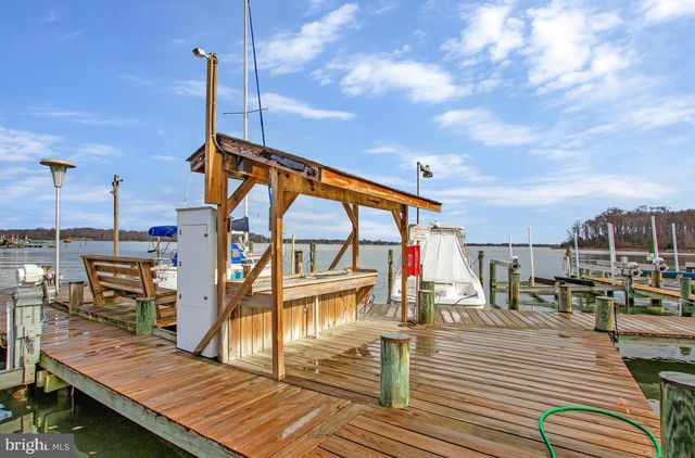 443 BIRCH DR, Edgewater, MD 21037