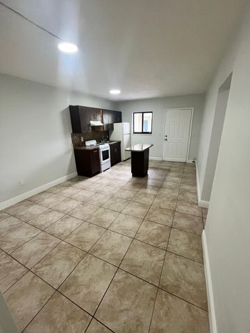18257 NW 23rd Avenue 1, Miami Gardens, FL 33056