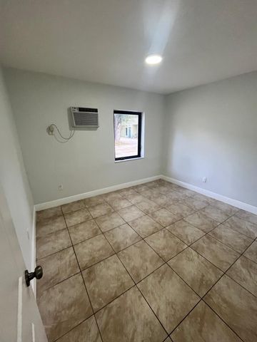 18257 NW 23rd Avenue 1, Miami Gardens, FL 33056
