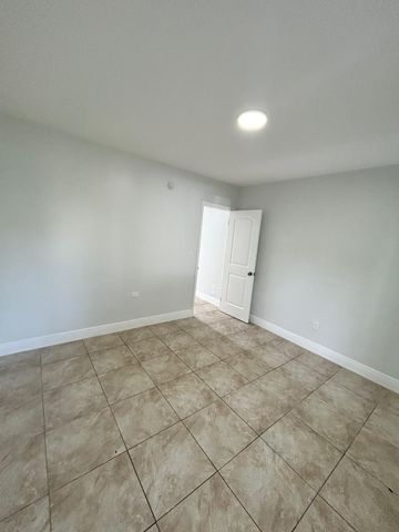 18257 NW 23rd Avenue 1, Miami Gardens, FL 33056