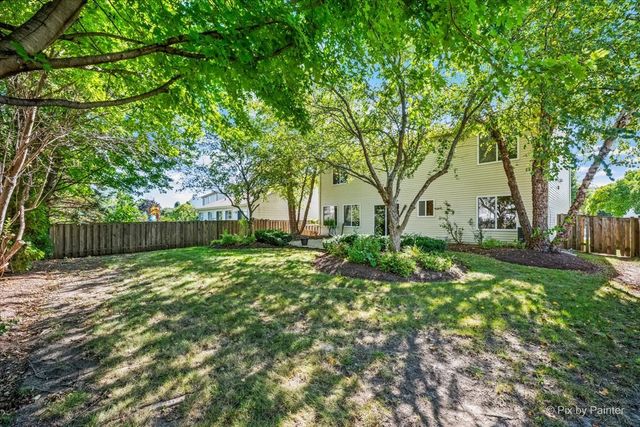 686 Glen Cove Lane, Pingree Grove, IL 60140