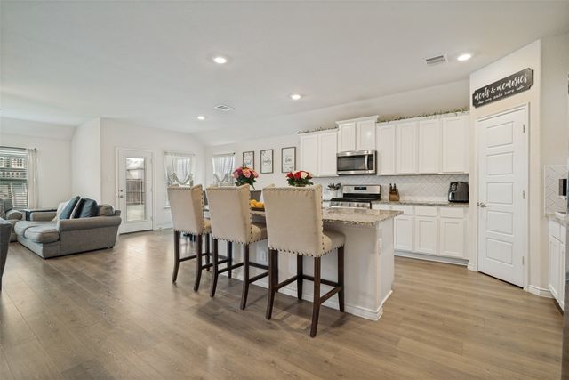 437 Forestridge Drive, Fate, TX 75087
